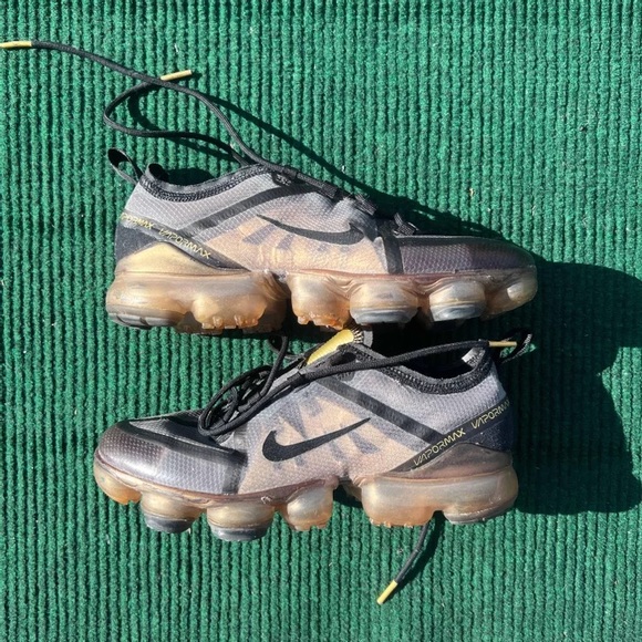Nike Shoes - Nike Air VaporMax 2019 GS 'Black Gold' Size 6y Women’s Size 7.5